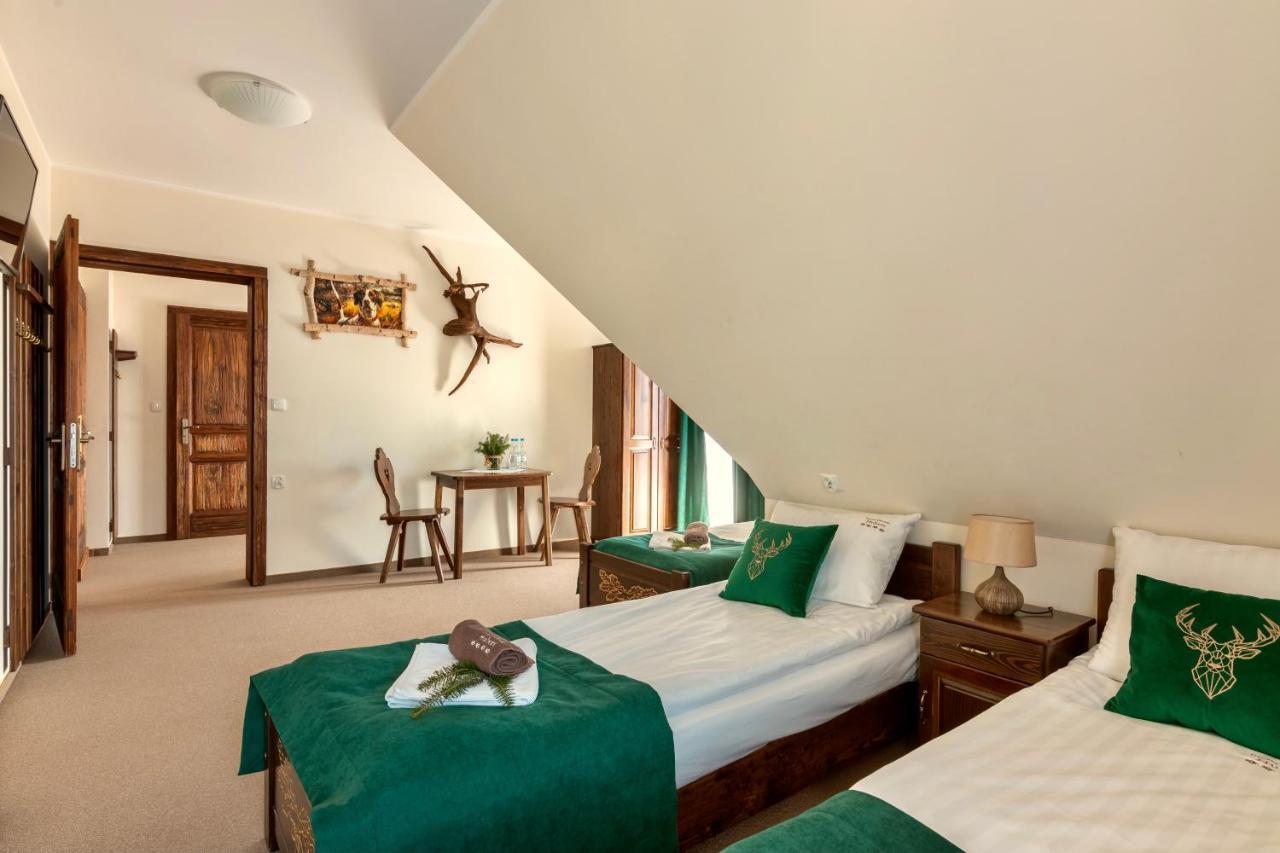 Dworek Mysliwski Hubert-Swietna Lokalizacja 50M Od Term Bania ビャウカ 部屋 写真